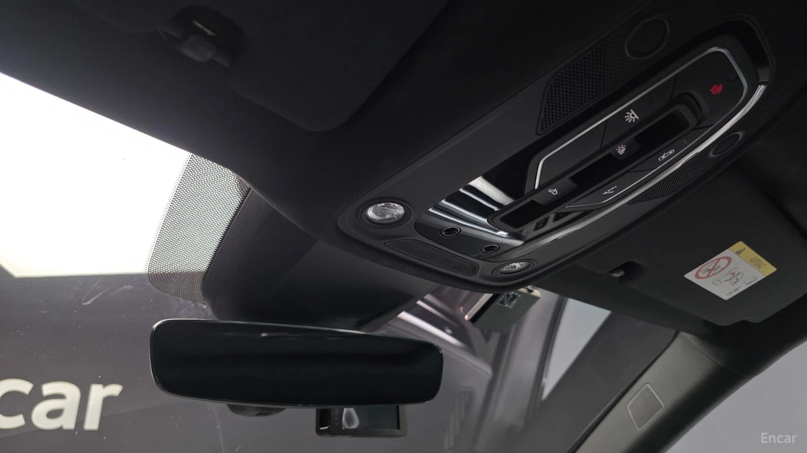 Audi Q8 55TFSI/QUATTRO/PREMIUM, снимка 14 - Автомобили и джипове - 55682329