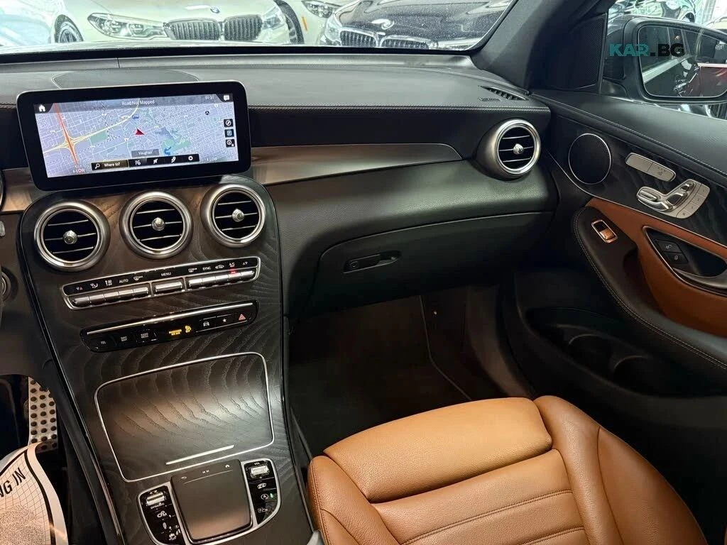 Mercedes-Benz GLC 43 AMG, снимка 10 - Автомобили и джипове - 56710279
