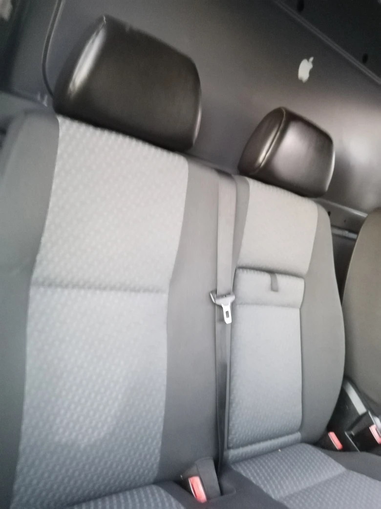 VW Crafter Макси база, снимка 15 - Бусове и автобуси - 54716979
