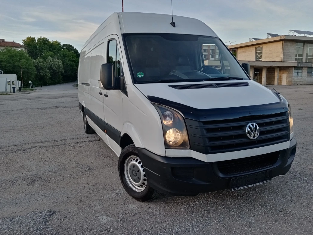 VW Crafter Макси база, снимка 2 - Бусове и автобуси - 54716979