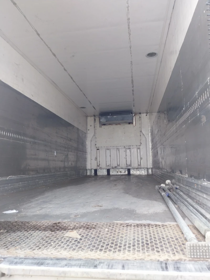 Mercedes-Benz Actros, снимка 4 - Камиони - 52653554