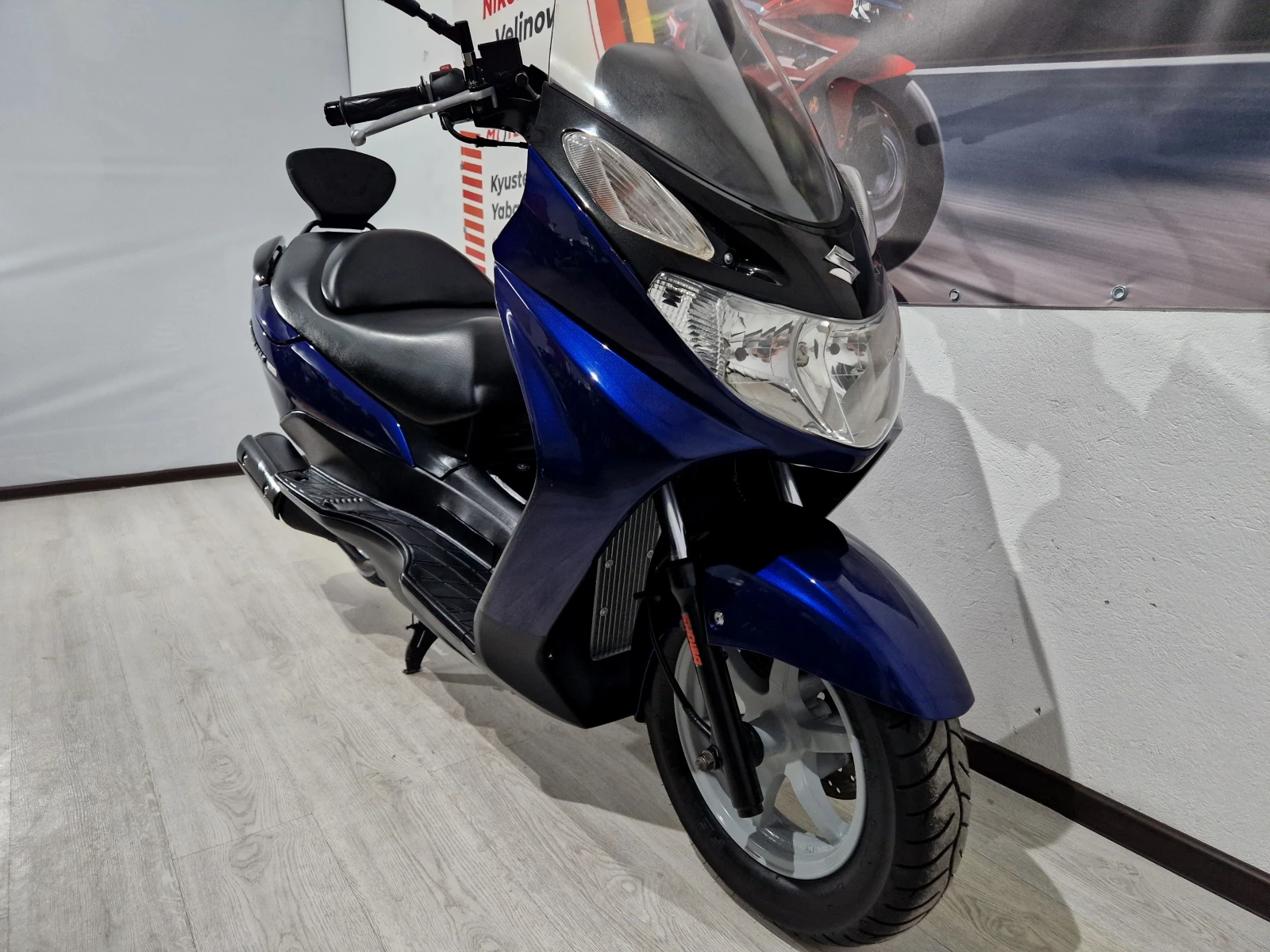Suzuki Burgman 150cc , Уникат, 2004г!24876км!!, снимка 11 - Мотоциклети и мототехника - 54733511