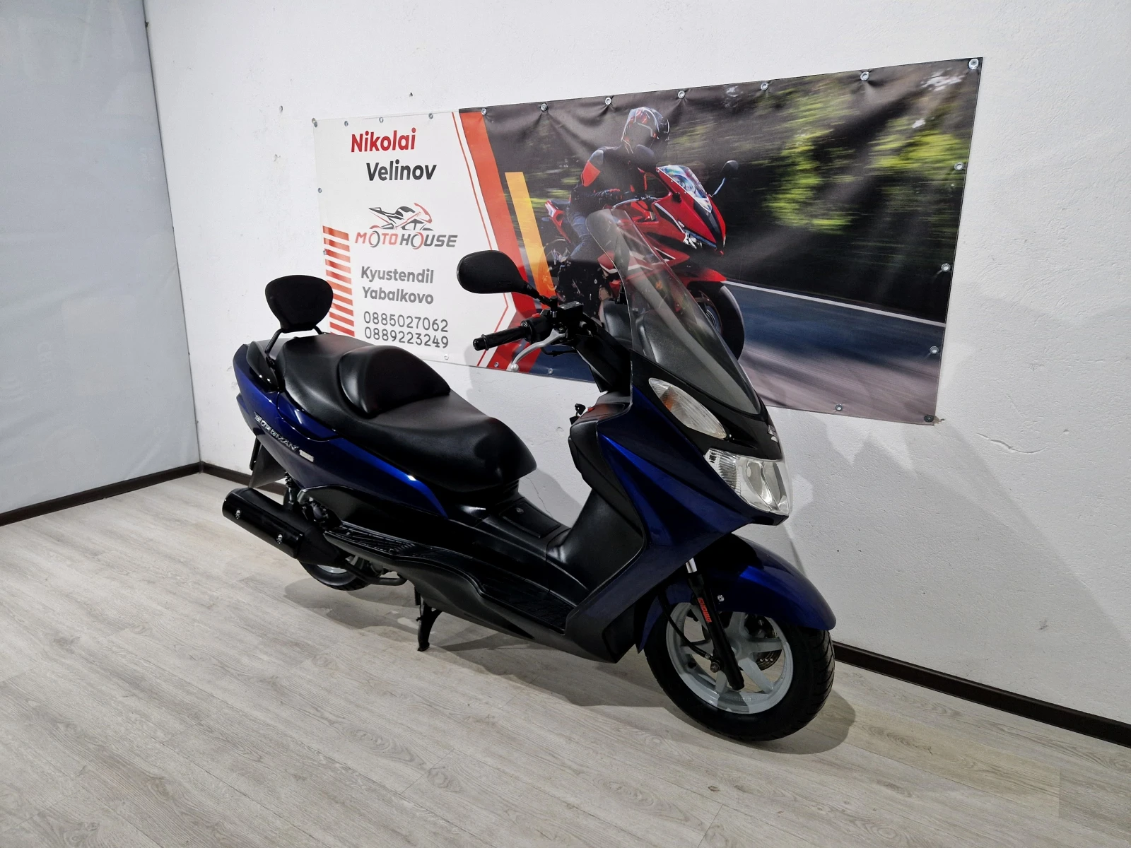 Suzuki Burgman 150cc , Уникат, 2004г!24876км!!, снимка 12 - Мотоциклети и мототехника - 54733511