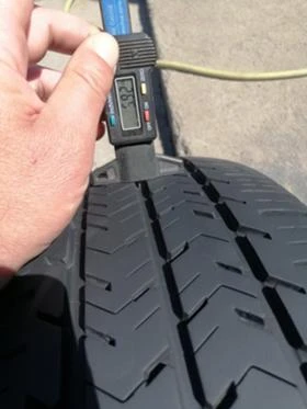 Гуми Летни 215/65R16, снимка 9