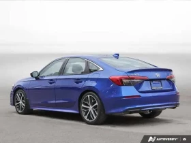 Honda Civic * Touring | Bose Audio | Apple Car Play * CARFAX *, снимка 3