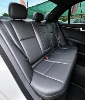 Mercedes-Benz C 300 4-MATIC| 107K| AMG| 7G| LED| TOP| СОБСТВЕН ЛИЗИНГ, снимка 7