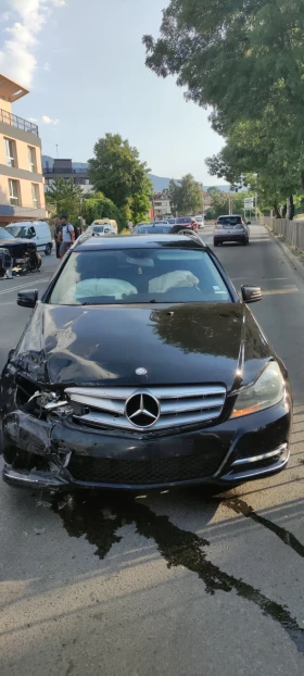 Обява за продажба на Mercedes-Benz C 220 ~6 800 лв. - изображение 1
