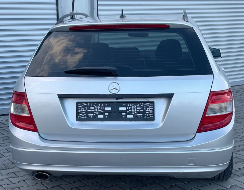 Mercedes-Benz C 220 cdi 170к.с., 6ск., нави, климатр., мулти, евро5, И, снимка 8 - Автомобили и джипове - 44802761