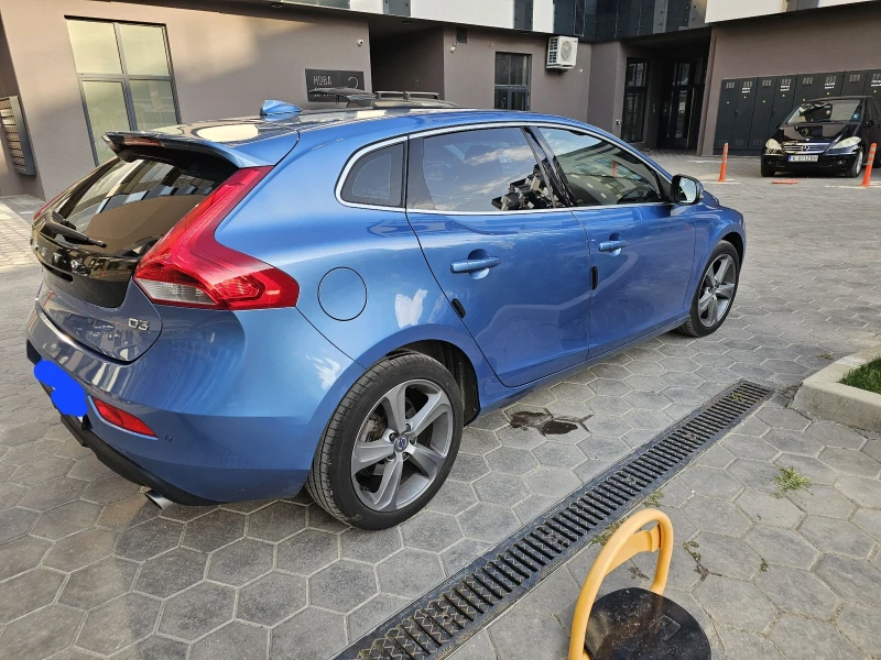 Volvo V40 D3, снимка 6 - Автомобили и джипове - 52795126