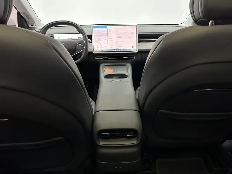 Xpeng G6 Long Range MAX Tech Edition, снимка 15 - Автомобили и джипове - 52858765