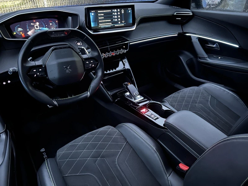 Peugeot 2008 * GT PACK *  155 hp  EAT8, снимка 10 - Автомобили и джипове - 53125114