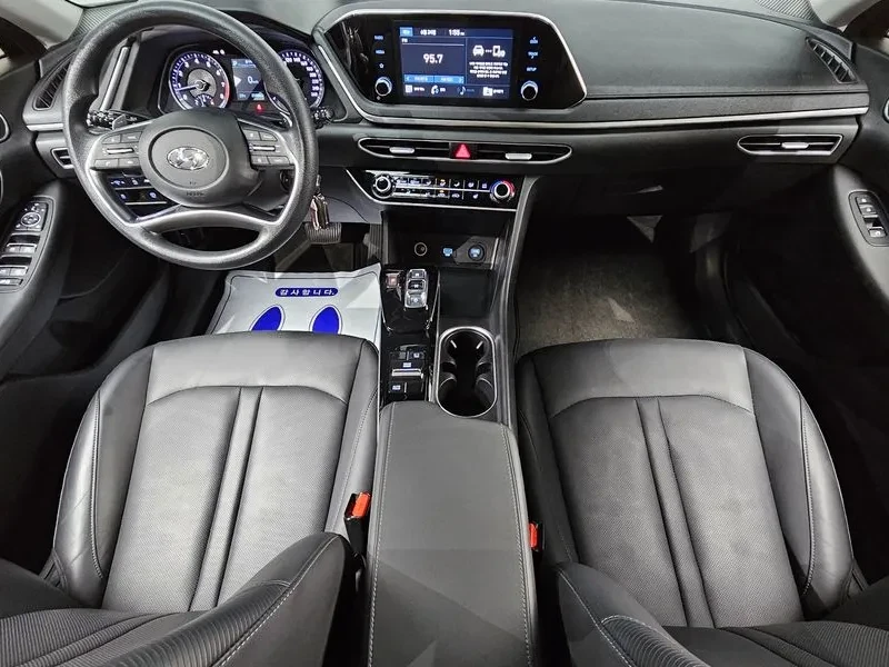 Hyundai Sonata (Dn8) 2.0 Smart, снимка 7 - Автомобили и джипове - 56305487