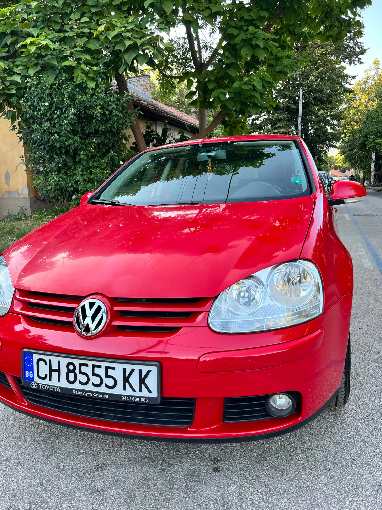 VW Golf Golf 5 1.6 FSI - изображение 2