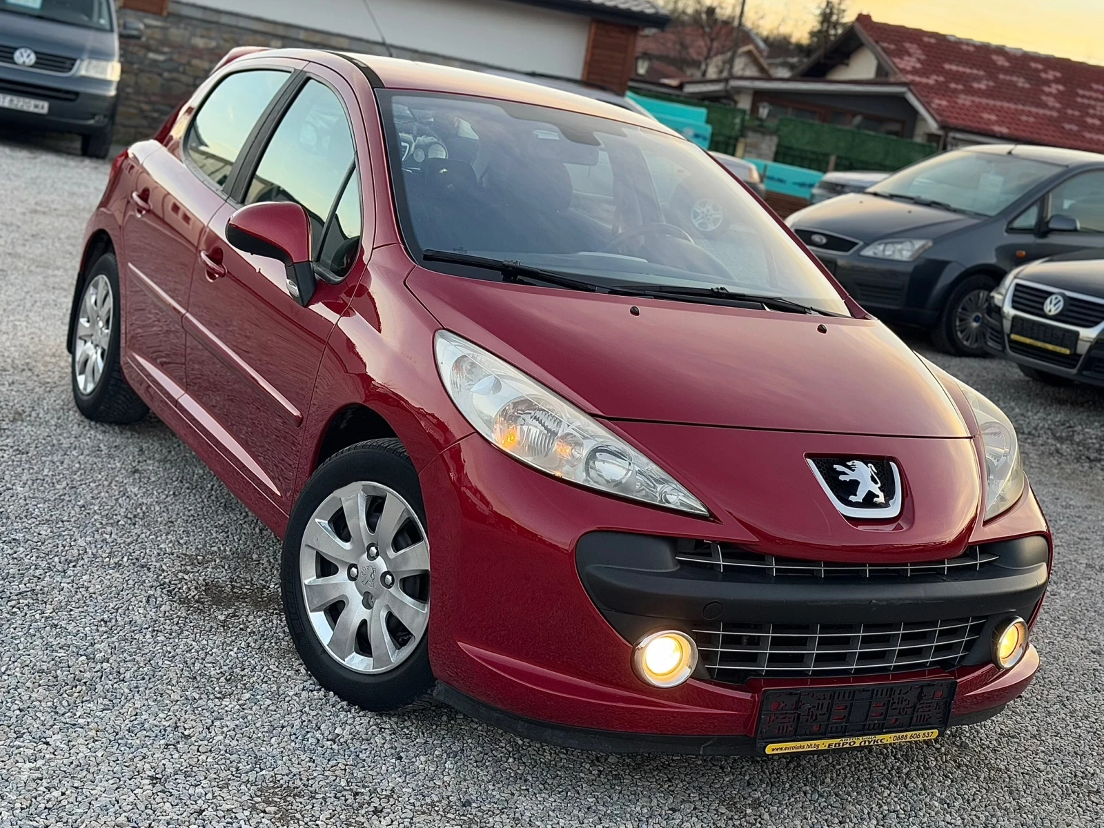 Peugeot 207 1.4i 90кс ГАЗ-БЕНЗИН КЛИМАТРОНИК  - [1] 