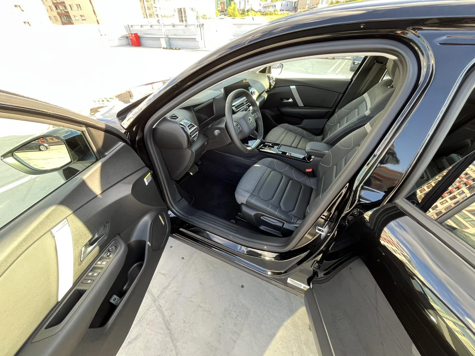 Citroen C4 1.2 PureTech ГАРАНЦИЯ - изображение 8