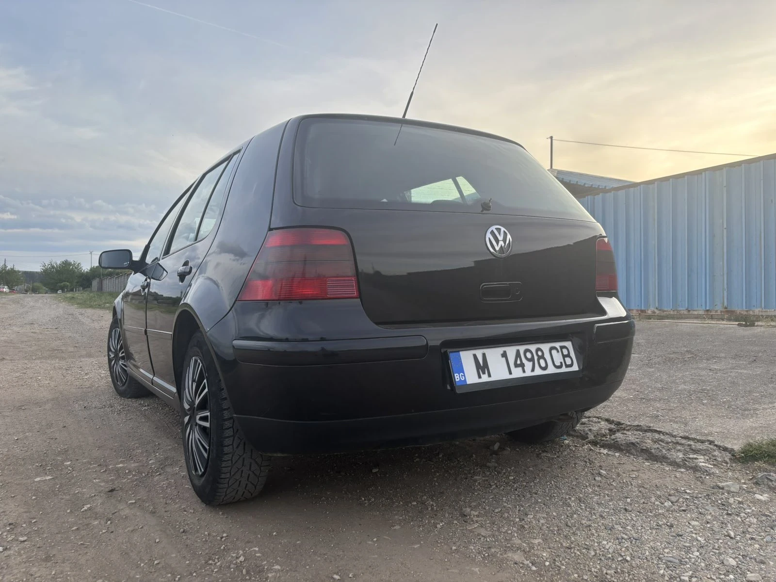 VW Golf 1.9 - изображение 4