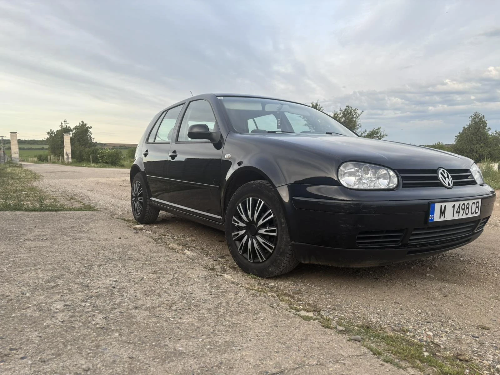 VW Golf 1.9 - изображение 3