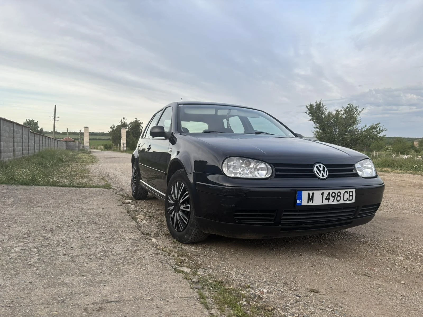 VW Golf 1.9 - изображение 2