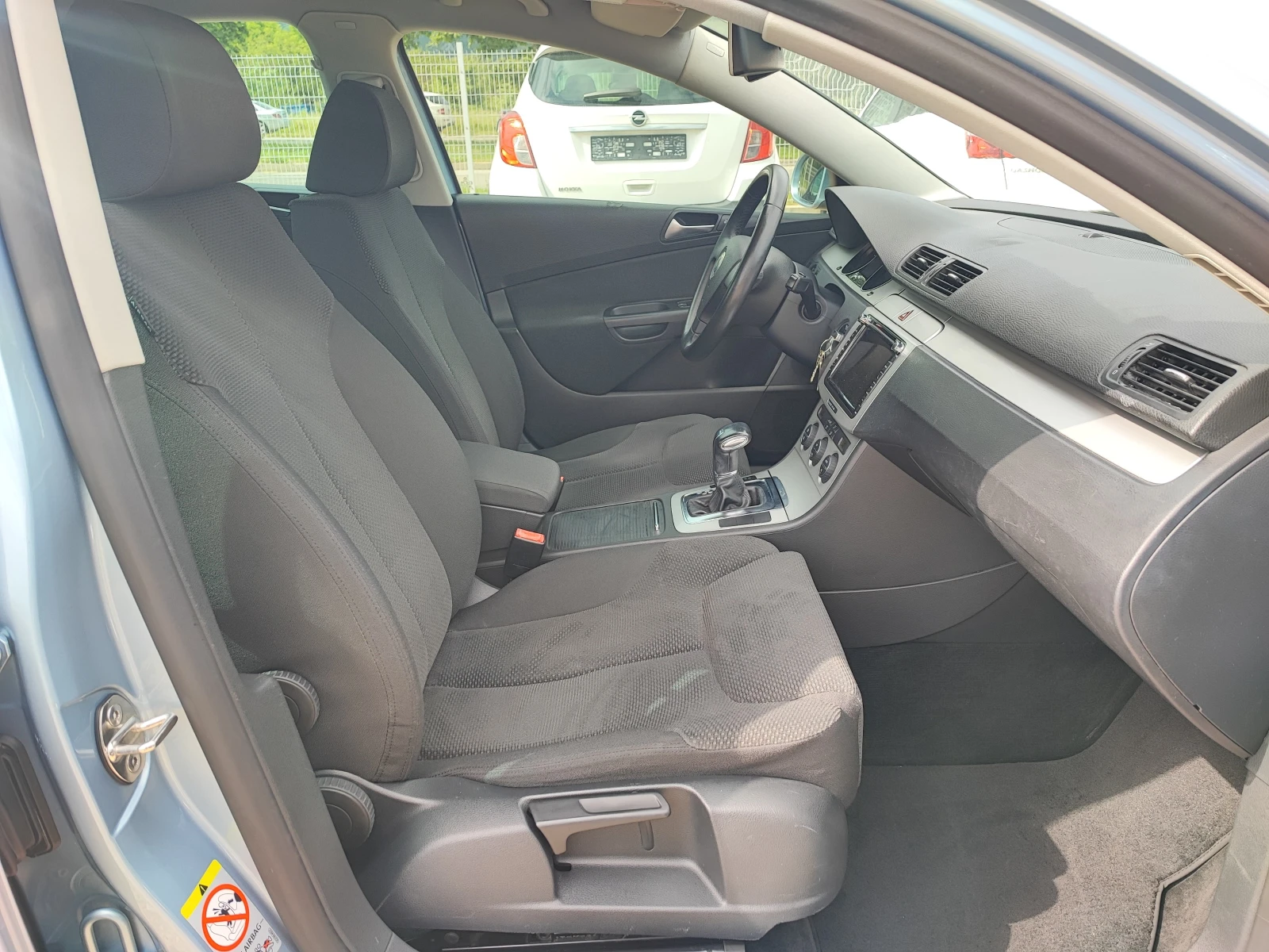 VW Passat КАТО НОВА | Mobile.bg — изображение 14
