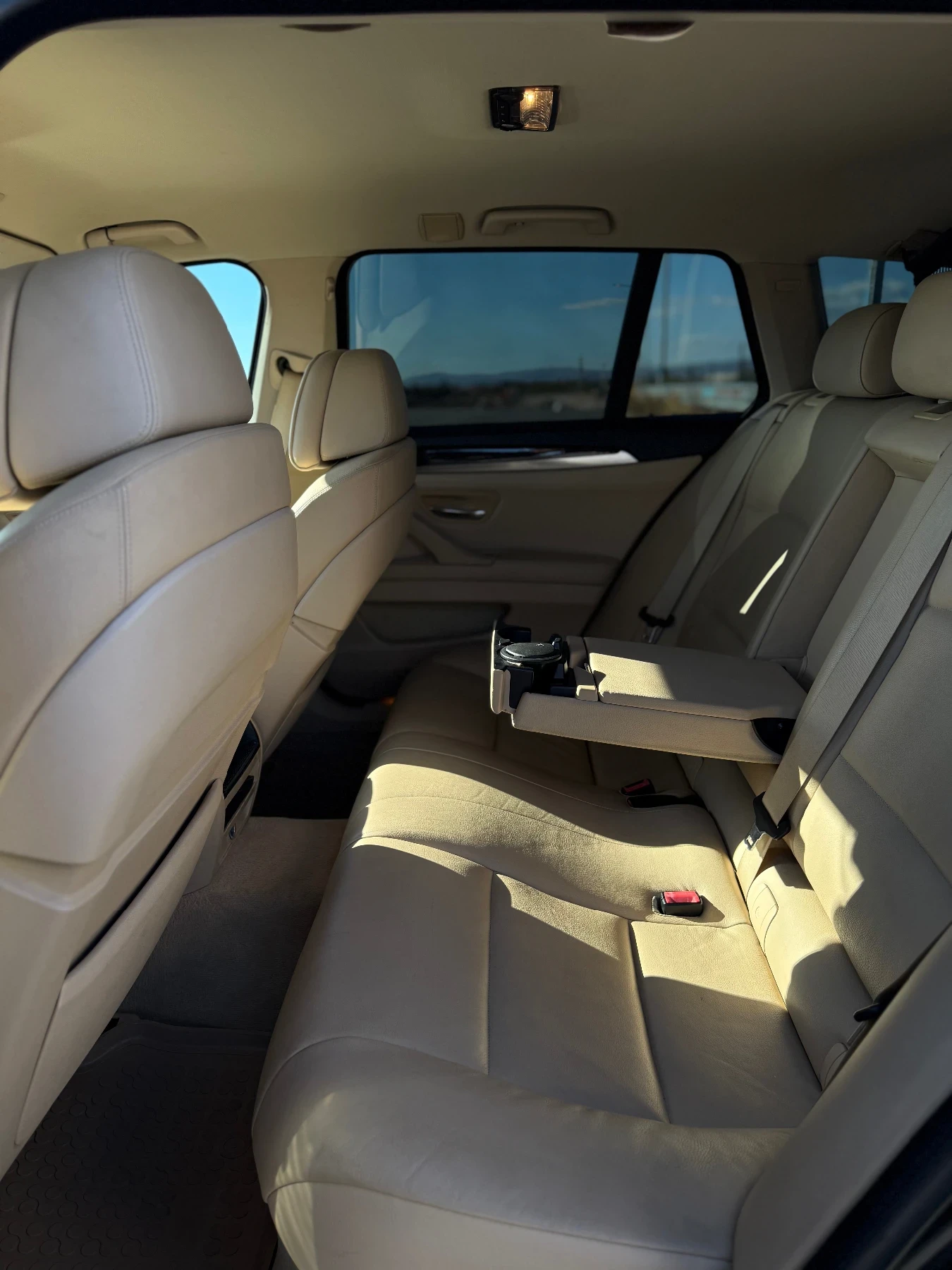 BMW 525 3.0Д  - изображение 10