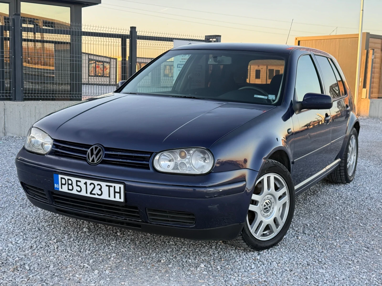 VW Golf 1.8T* * 150HP* Climatronic* Pioneer* TOP*  | Mobile.bg   1