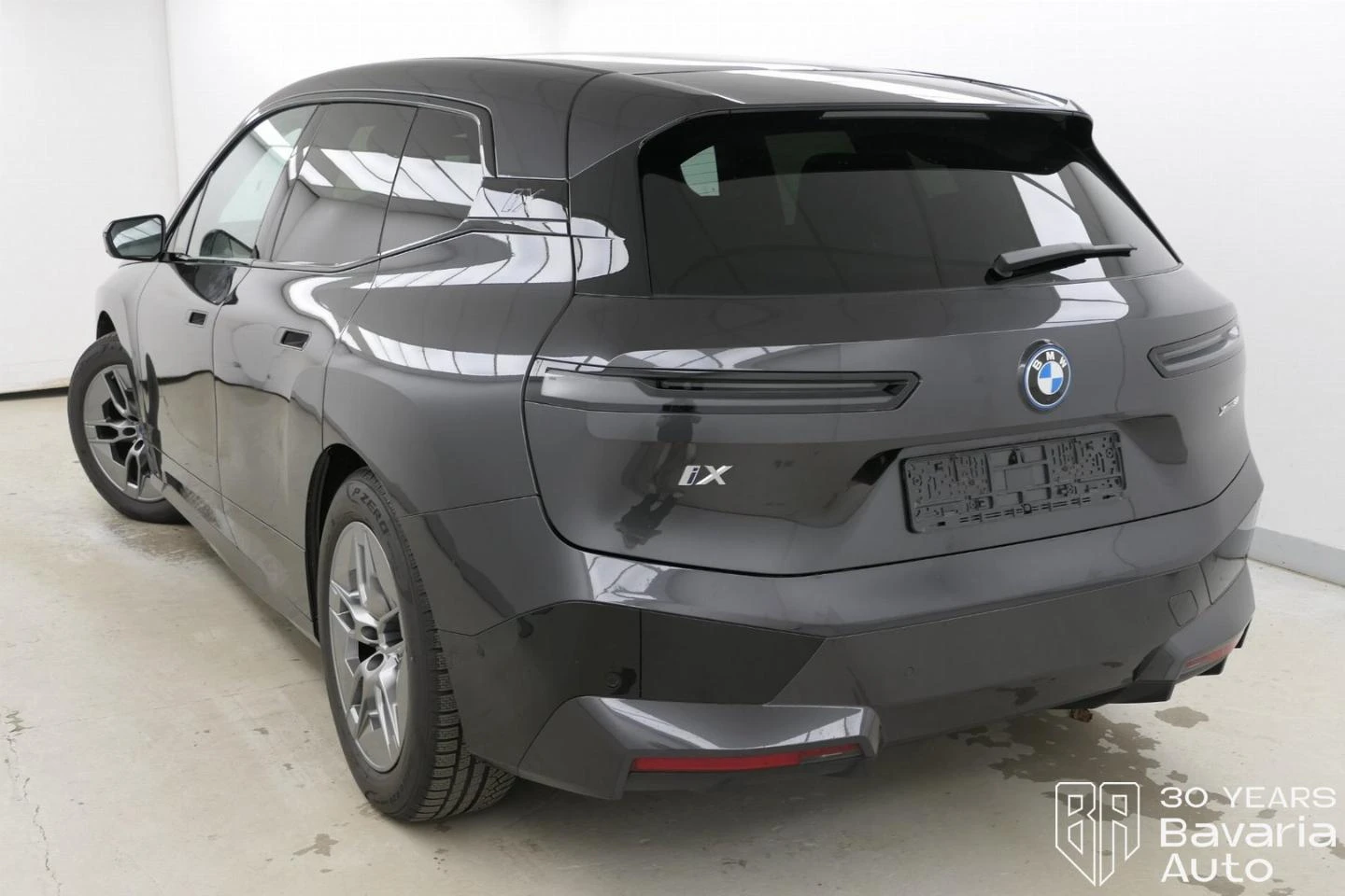 BMW iX 50 xDrive Sport | Mobile.bg   2