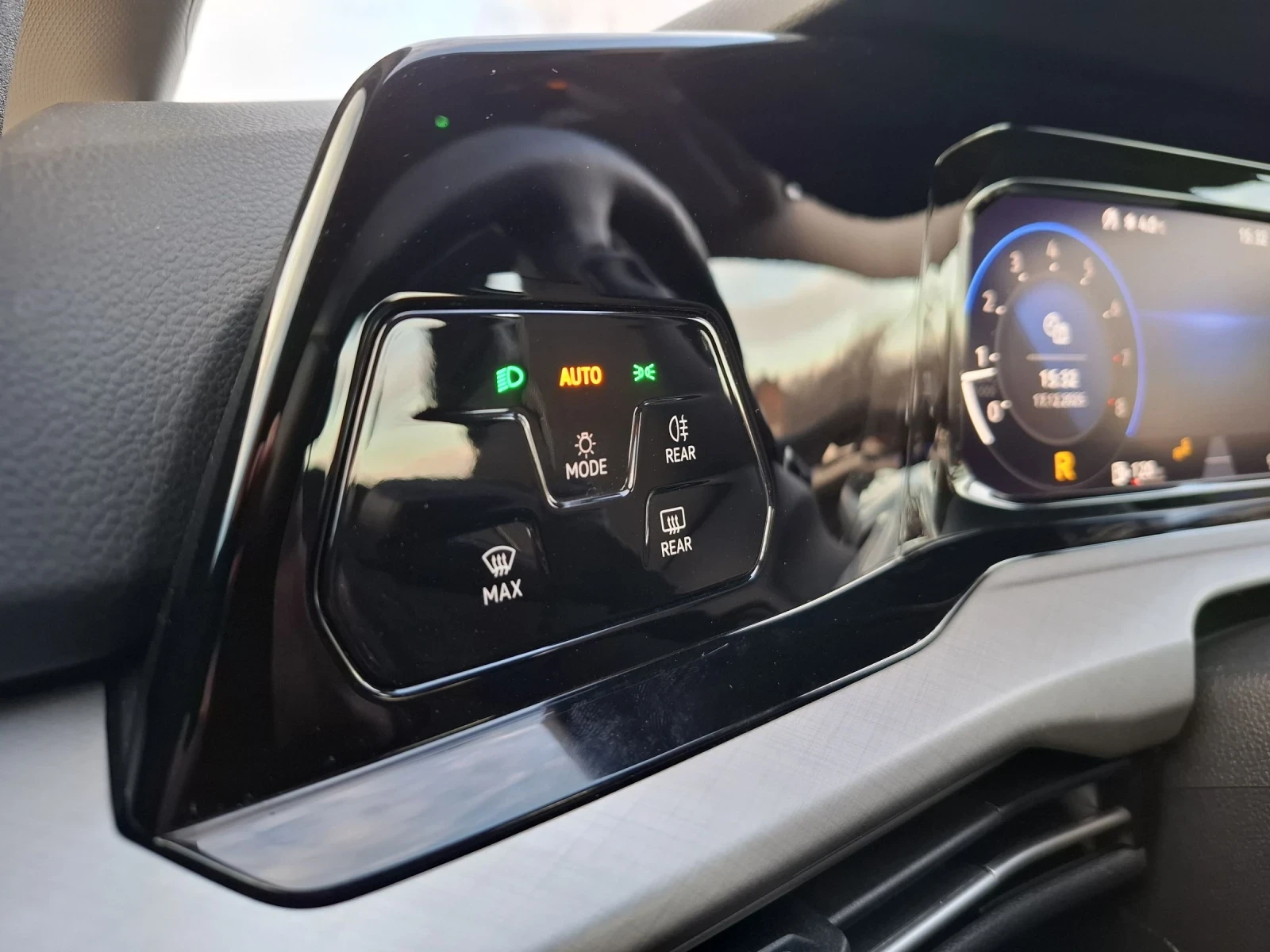 VW Golf | Mobile.bg � ����������� 11