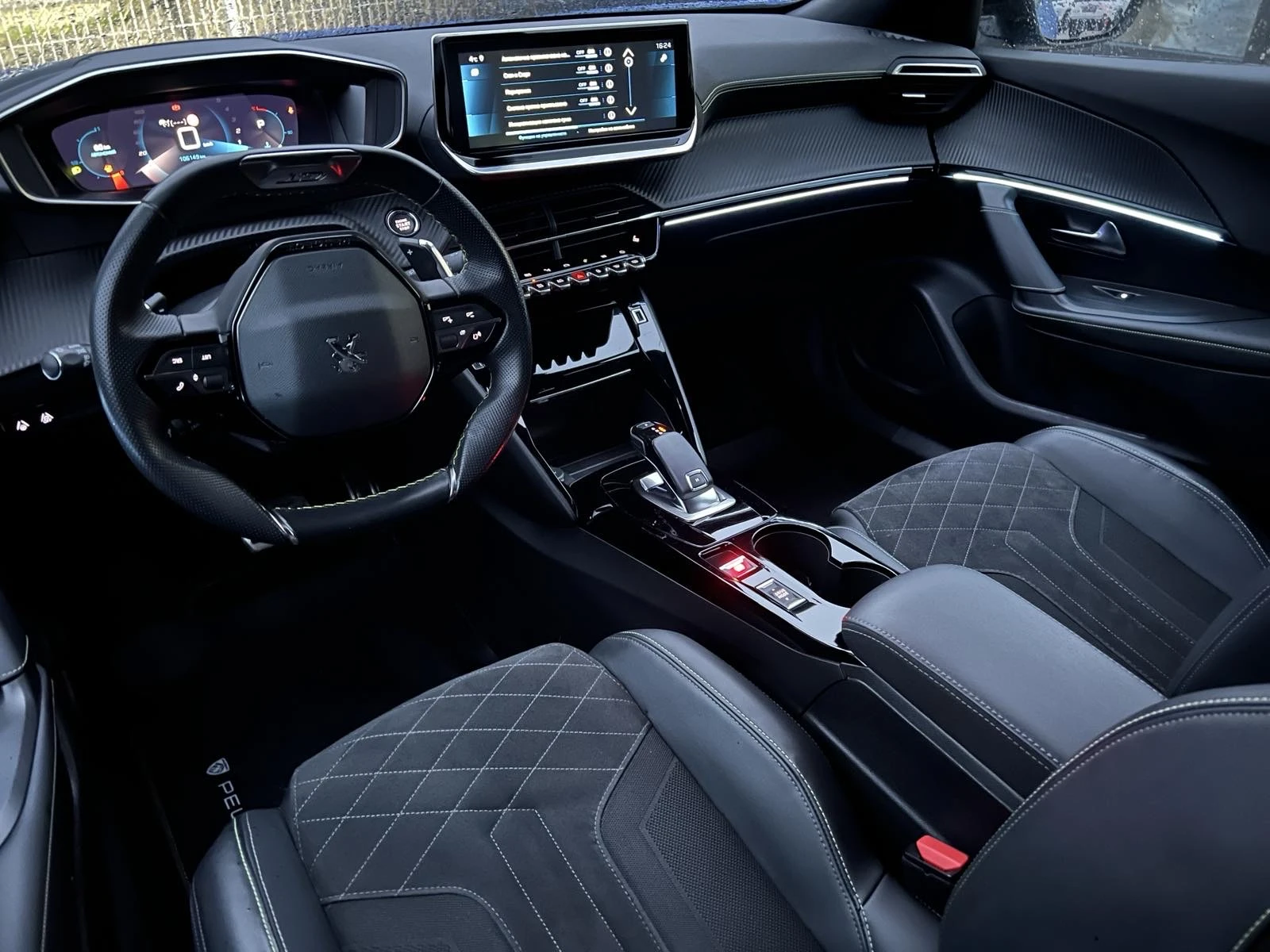 Peugeot 2008 * GT PACK *  155 hp  EAT8 - изображение 10