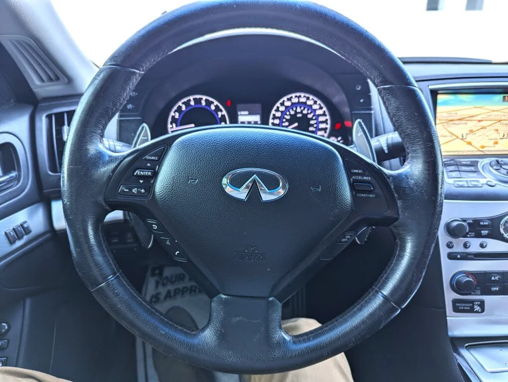 Infiniti G37, снимка 11 - Автомобили и джипове - 53780632