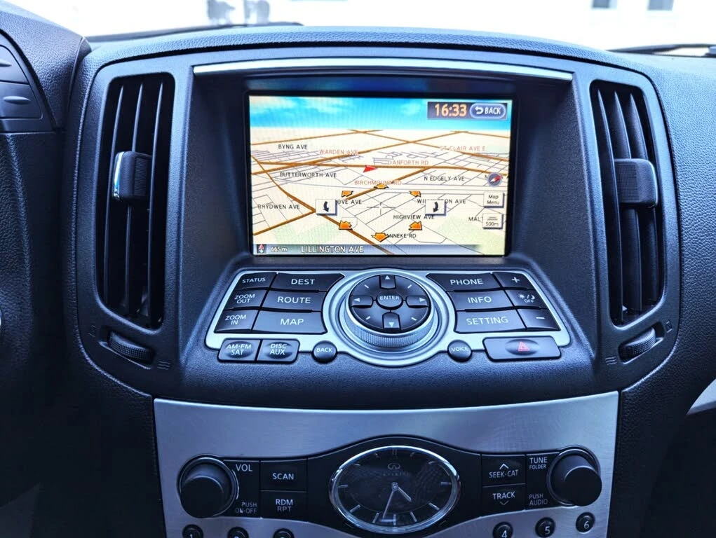 Infiniti G37, снимка 13 - Автомобили и джипове - 53780632