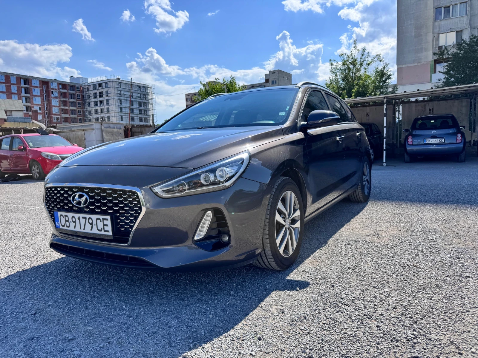 Hyundai I30 Кожа, Обдухване, подгрев и др.