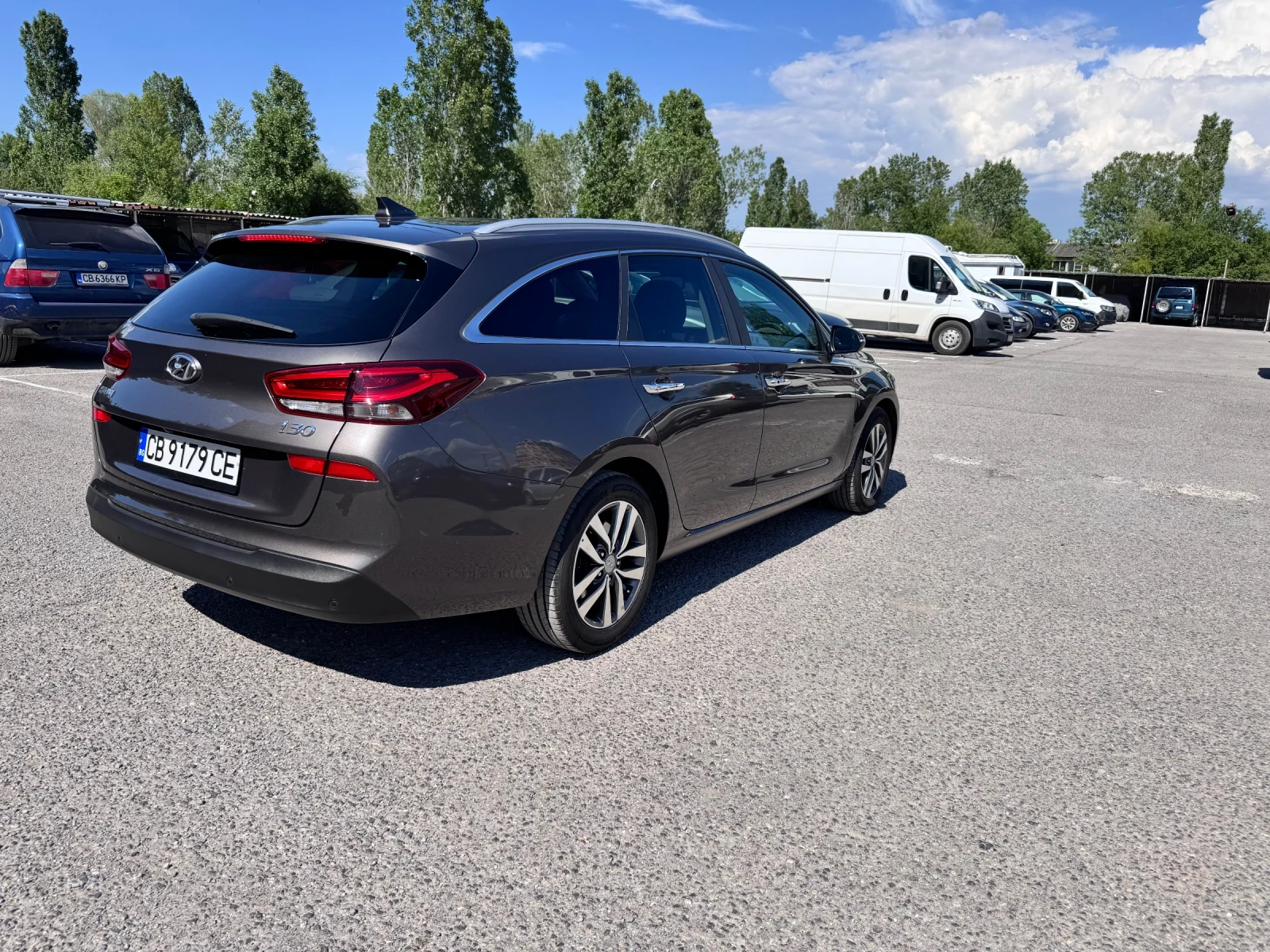 Hyundai I30 Кожа, Обдухване, подгрев и др., снимка 2 - Автомобили и джипове - 53836077
