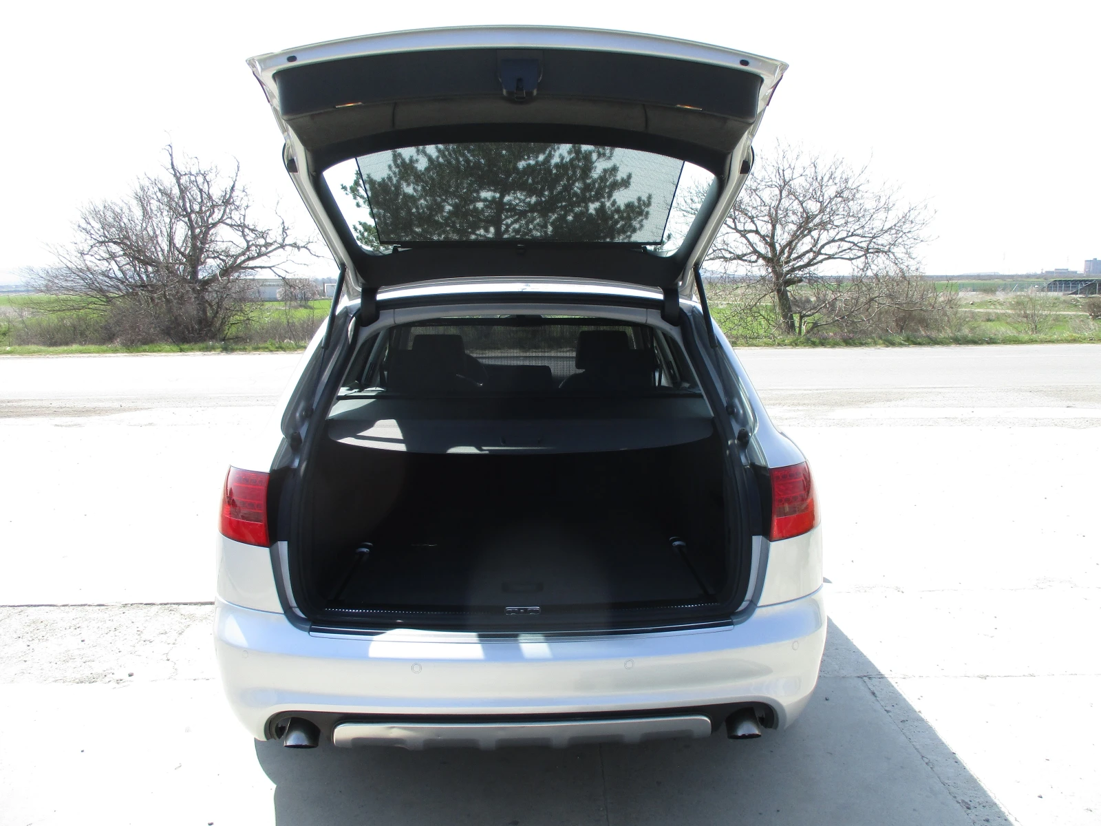 Audi A6 Allroad 3.0TDI/233кс/АВТОМАТИК/КАТО НОВА, снимка 16 - Автомобили и джипове - 53984765