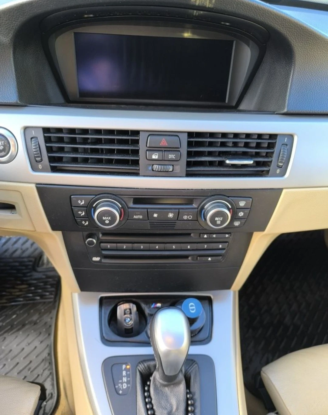 BMW 330, снимка 8 - Автомобили и джипове - 54059872