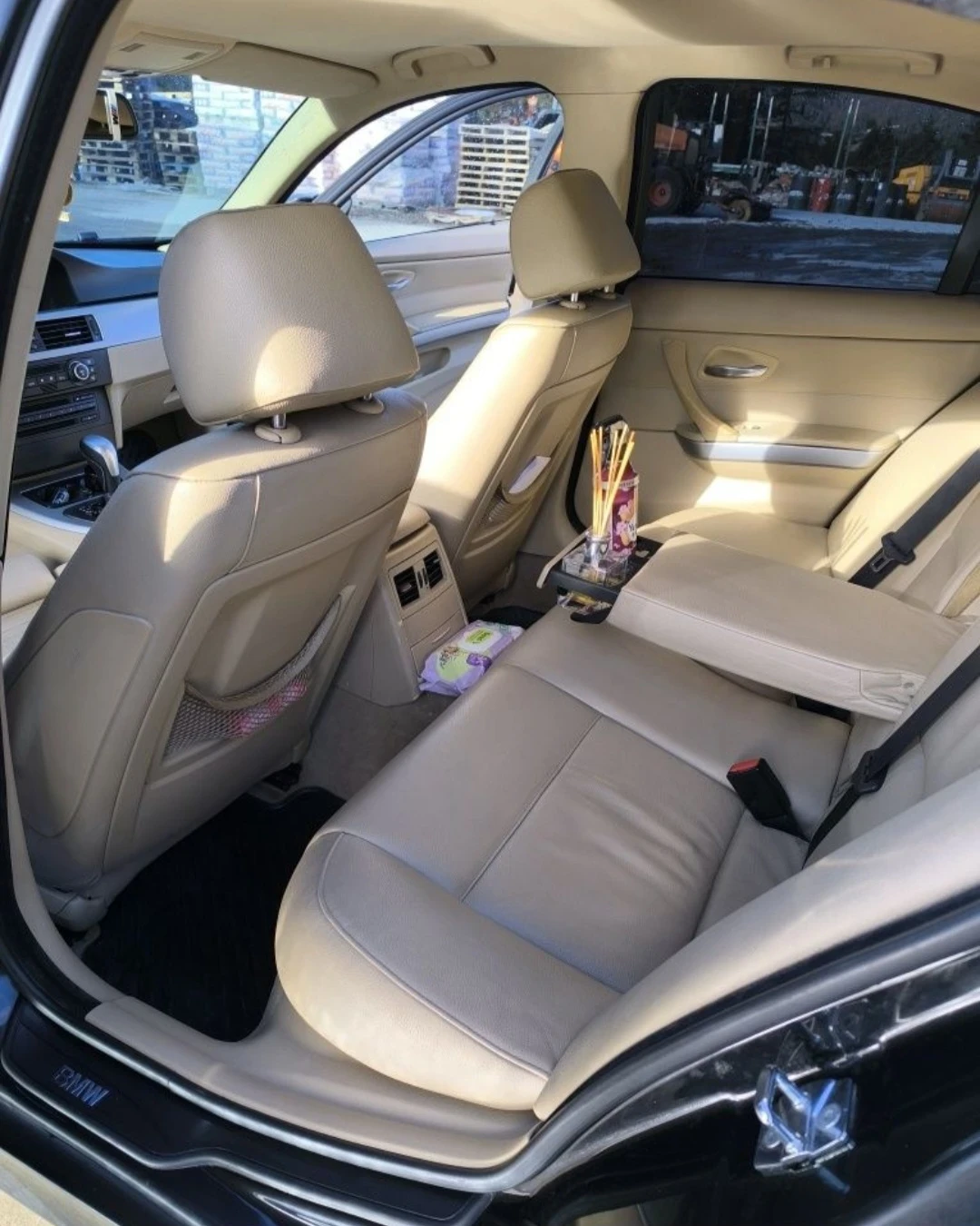 BMW 330, снимка 7 - Автомобили и джипове - 54059872