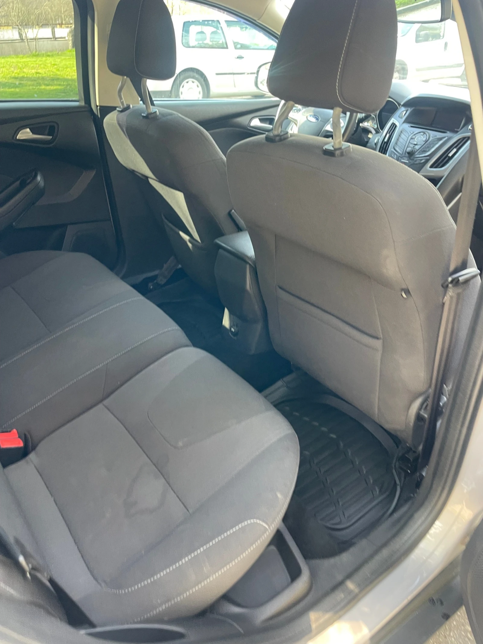 Ford Focus ST, снимка 17 - Автомобили и джипове - 54126975