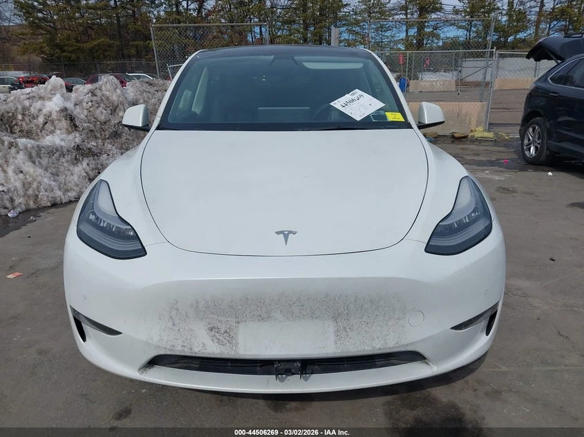 Tesla Model Y Standard Range Rear-Wheel Drive, снимка 12 - Автомобили и джипове - 54242274