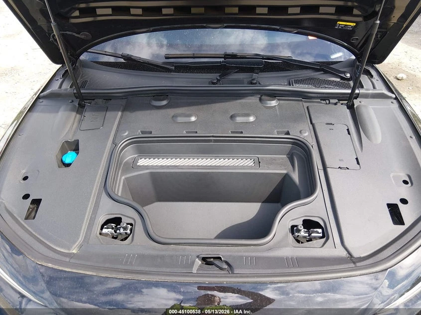Audi A6 E-Tron Premium Plus, снимка 10 - Автомобили и джипове - 55140002