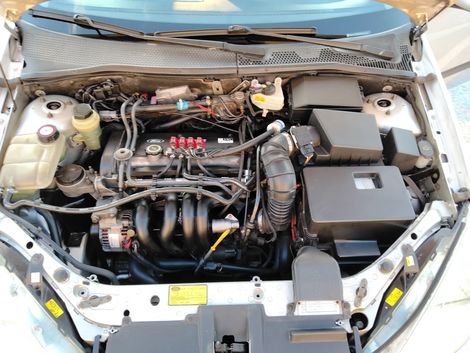 Ford Focus 1.6 газ бензин, снимка 11 - Автомобили и джипове - 55168169