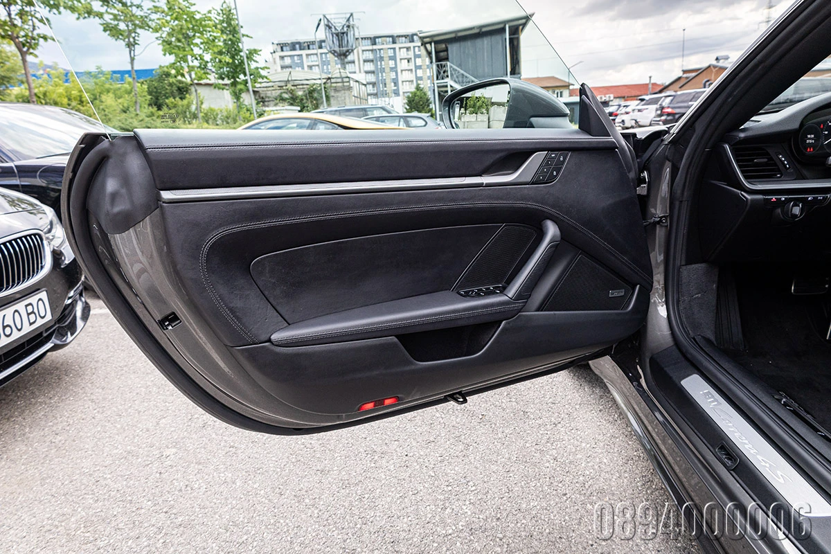 Porsche 911 992 4SCABRIOSPORTDESIGN PACKET EXCL BOSE ОБДУХВАНЕ, снимка 11 - Автомобили и джипове - 55180017