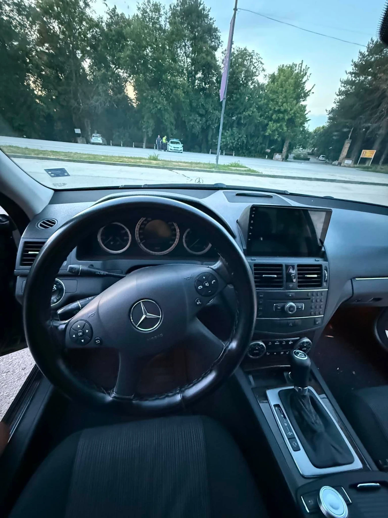 Mercedes-Benz C 220, снимка 10 - Автомобили и джипове - 55371717