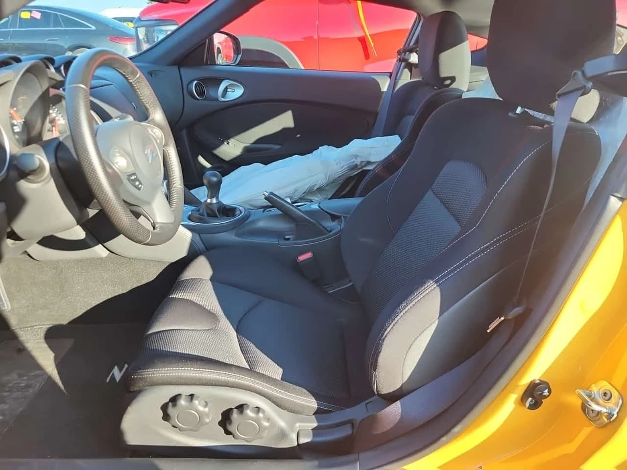 Nissan 370Z SPORT * CARFAX * БЕЗ ПЪРВОНАЧАЛНА ВНОСКА, снимка 5 - Автомобили и джипове - 55475659