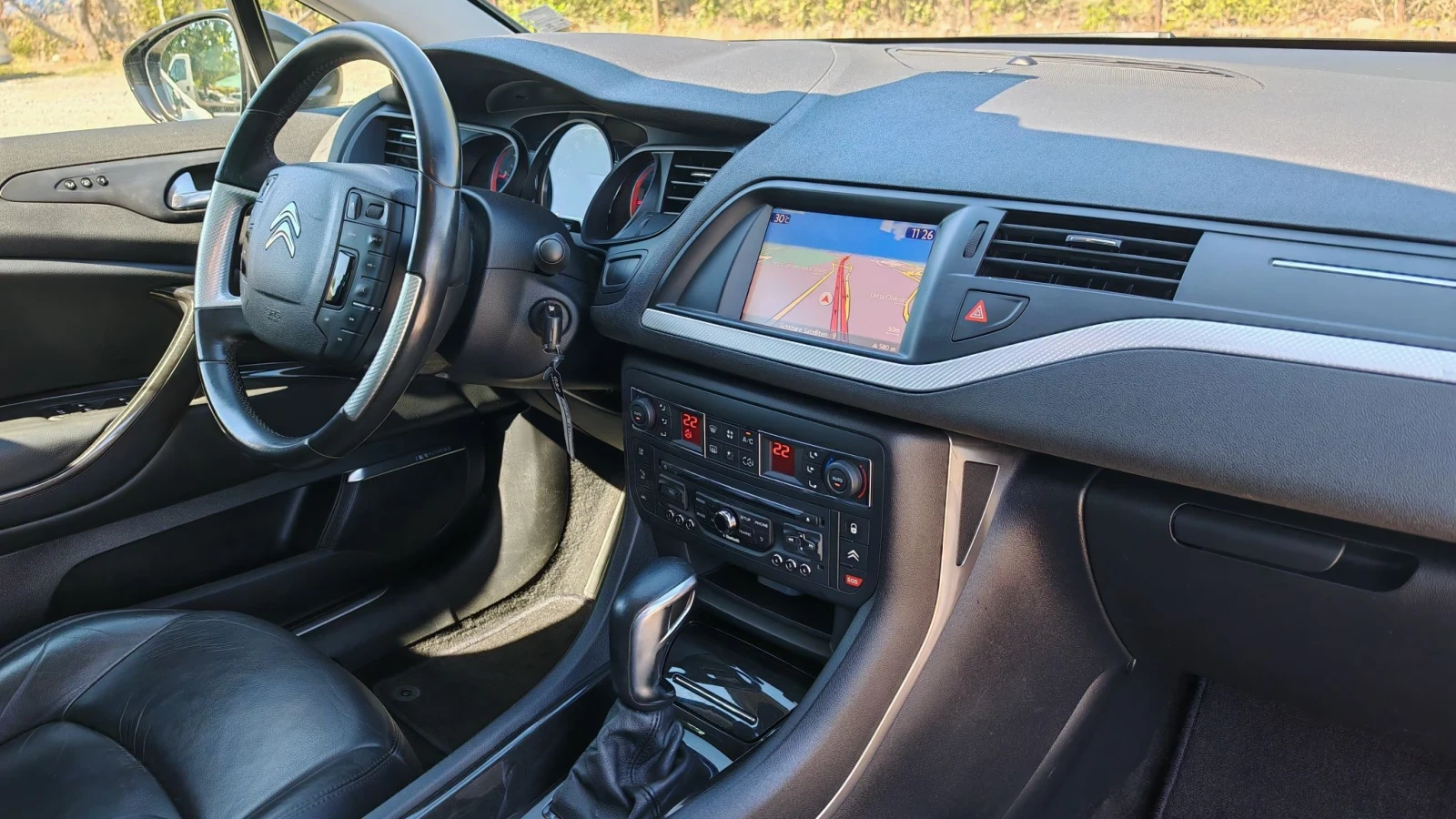 Citroen C5 2.2HDI-204k.-ТОП СЪСТОЯНИЕ, СЕРВИЗНА КНИЖКА , снимка 12 - Автомобили и джипове - 55736125