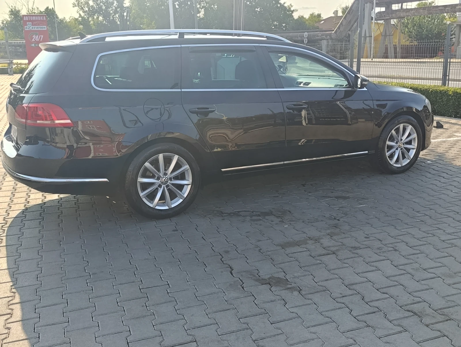VW Passat, снимка 4 - Автомобили и джипове - 55783022