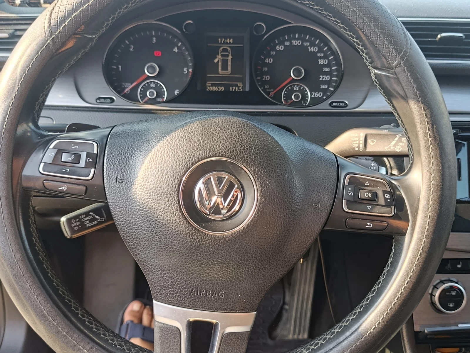 VW Passat, снимка 7 - Автомобили и джипове - 55783022