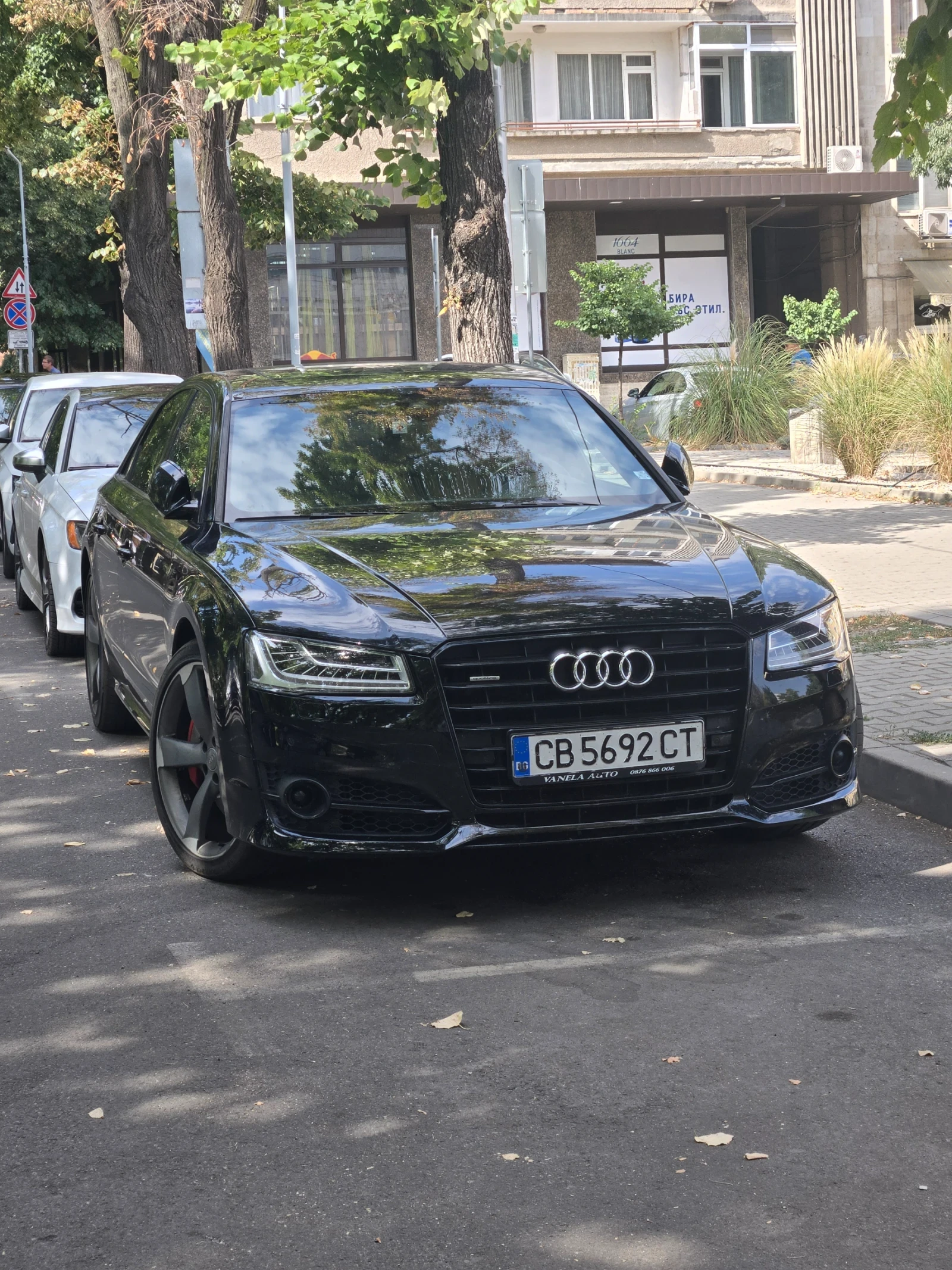 Audi A8