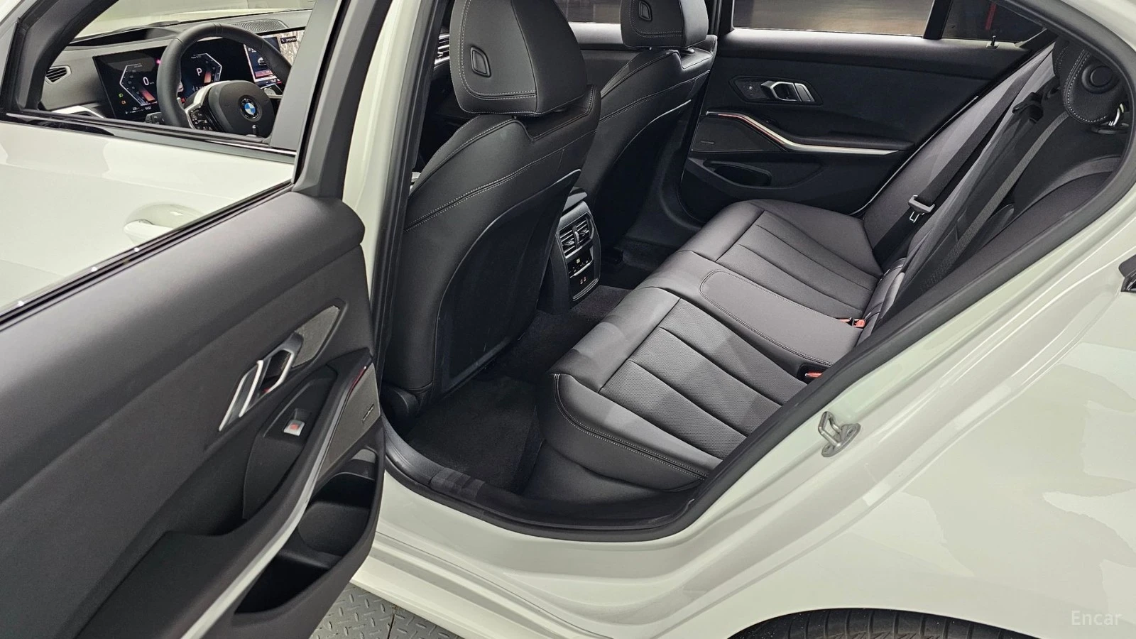 BMW 320 M Pack * ����������* * ���� �� ��*  | Mobile.bg � ����������� 11