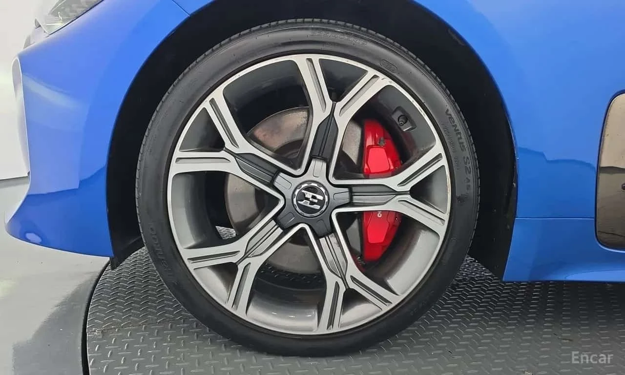 Kia Stinger * 3.3 Turbo AWD * ���� �� �� | Mobile.bg � ����������� 5