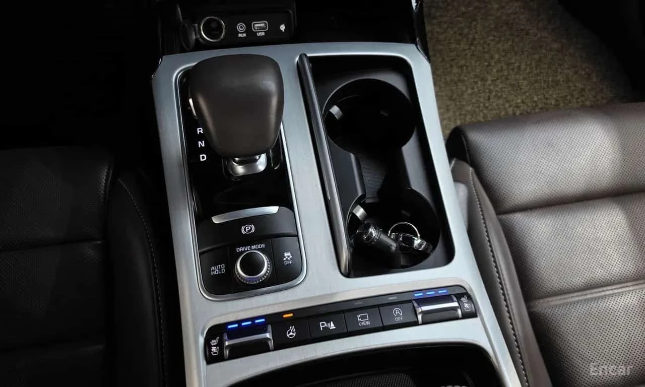 Kia Stinger * 3.3 Turbo AWD * ���� �� �� | Mobile.bg � ����������� 9