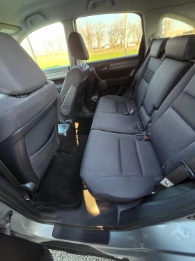 Honda Cr-v 2.0 150 бензин  навигация  - 14900 лв. / 7618.25 € - 73867555 9